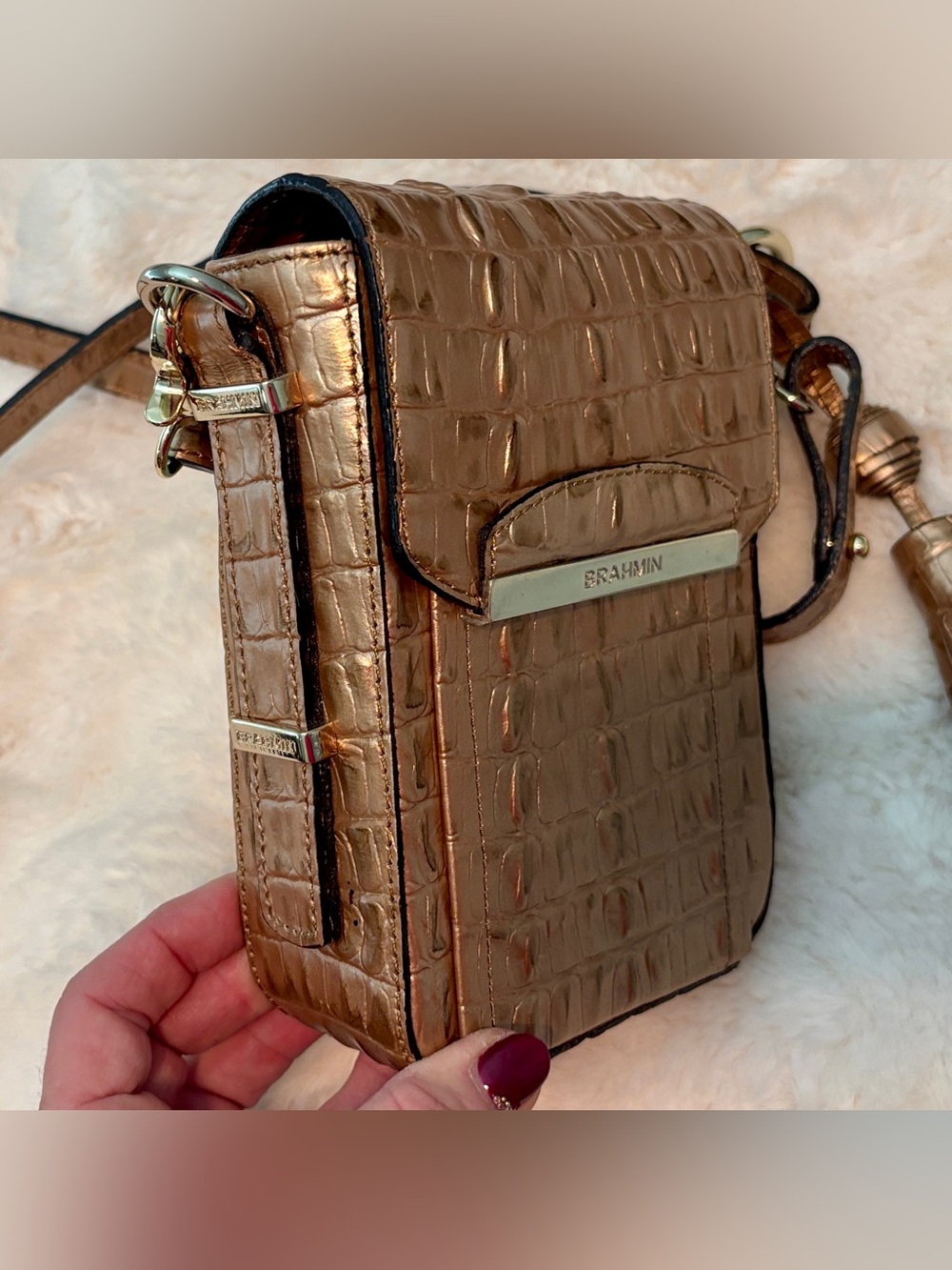 Brahmin Metallic Gold Croc-leather Embossed Crossbody with Tassel - Picture 3 of 6